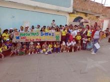 Niñas y niños de La Estrella caminaron pidiendo paz para sus territorios