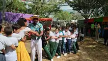 Estudiantes de la Normal Superior Farallones de Cali debutaron en el Petronio Álvarez 