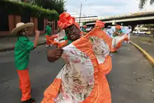 Río Humano cargado de cultura afrocolombiana desfiló hacia el Petronio Álvarez 
