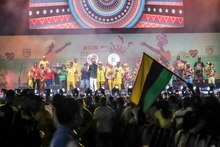 África, Estados Unidos y Colombia fusionaron sus ritmos para retumbar de alegría la Ciudadela Petronio 