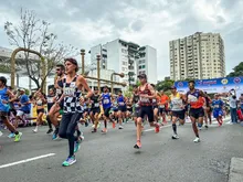 Atletas africanos volvieron a triunfar y bajaron los tiempos en la II Carrera del Pacífico   
