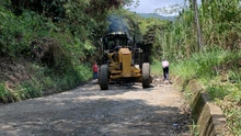 Mejoran vías terciarias en el corredor La Vorágine – Pueblo Pance
