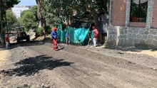 Rehabilitan vía de acceso al sector Bataclán, cerca al cerro de las Tres Cruces