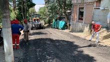 Rehabilitan vía de acceso al sector Bataclán, cerca al cerro de las Tres Cruces