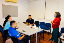 Santiago Muñoz, beneficiario de Todas y Todos a Estudiar es apasionado por la salud y la investigación