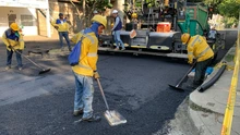 Continúan labores de renovación vial en comunas y corregimientos de Cali