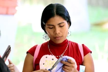 Exaltamos a la Mujer Indígena, dadora de vida