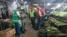 Vendedores de galería Santa Elena comprometidos con el manejo responsable de residuos