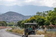 Avanza la pavimentación de la ampliación de la carrera 80