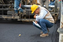 Avanza la pavimentación de la ampliación de la carrera 80