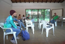 Huertas comunitarias y siembra de árboles, la apuesta de jóvenes caleños para rescatar saberes y prácticas ancestrales