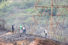Alentadora jornada para sofocar incendio forestal