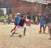 #Hechos de corazón llegó a la Comuna 15 con verbena popular por la paz 