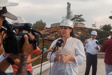 Monseñor Luis Fernando Rodríguez se conmociona por la renovación de la casa del Cristo caleño