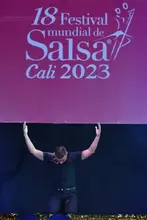 El sacerdote Víctor Gaviria Molina quiere ser el patrono de los bailarines