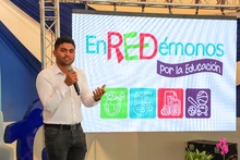 Docentes caleños unidos por el bienestar de la casa común