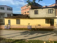 “Él compró el terreno y ella ayudó a construir el rancho”: El Origen