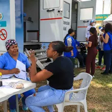 Comuna 6 se une a la lucha contra el "pati blanco" que causa el dengue