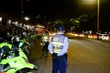 Agentes de tránsito en alistamiento de primer grado para celebración del Halloween