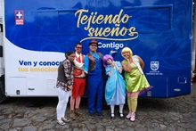 tejiendo
