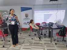 Docentes se capacitan para enseñar hábitos financieros a sus estudiantes
