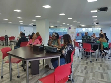 Docentes se capacitan para enseñar hábitos financieros a sus estudiantes