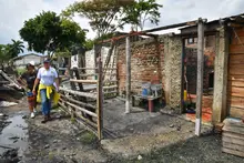 Gestión del Riesgo activó la ERE ante incendio del asentamiento Villa Uribe
