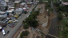Así avanza el proyecto movilizador Parque Pacífico, con sus letras monumentales listas para recibir a los visitantes y estructuras que se instalan para alojar las artesanías, bebidas y cocinas tradicionales como parte del recorrido cultural. 