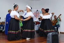 Con música, danza y teatro se clausuró el programa Vínculos, del Instituto Popular de Cultura
