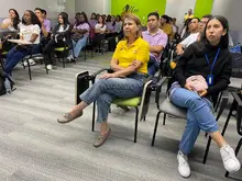 La estrategia Todas y Todos a Estudiar Inglés visitó Zonamérica