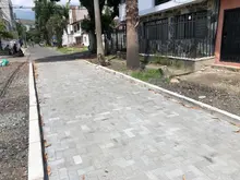Así lucen las vías adoquinadas del barrio El Limonar en Cali