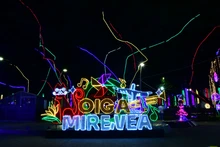 Alcalde se caminó ‘la alborada’ de luces multicolores para dar la bienvenida al tiempo más alegre del año