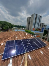 Más de 15.000 estudiantes de sedes educativas oficiales se benefician con páneles solares