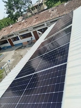 Más de 15.000 estudiantes de sedes educativas oficiales se benefician con páneles solares