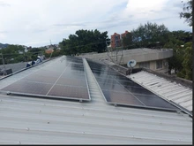 Más de 15.000 estudiantes de sedes educativas oficiales se benefician con páneles solares
