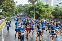 Kenia y Colombia dominaron las categorías élite en la edición 34 de la Carrera Internacional Río Cali 
