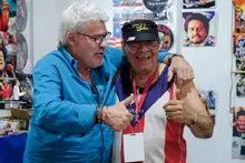 ‘Encuentro de Melómanos y Coleccionistas’ prendió luces en la Feria con música tropical