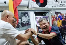 ‘Encuentro de Melómanos y Coleccionistas’ prendió luces en la Feria con música tropical