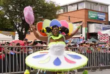 Propios y visitantes se gozaron el desfile del Cali Viejo