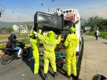 Arrojar residuos al espacio público tiene una sanción de más de un millón de pesos