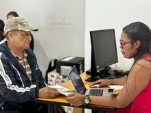 El Centro de Atención para el Adulto Mayor, en El Bosque, abrió sus puertas para brindar un buen servicio a la población