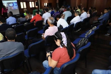 Periodistas caleños conmemoraron su día aprendiendo sobre inteligencia artificial