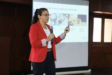 Periodistas caleños conmemoraron su día aprendiendo sobre inteligencia artificial