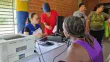 Vecinos de la comuna 21 disfrutaron de los servicios gratuitos del Intégrate Móvil