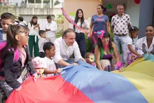 Para la protección de más de 10.000 niños, niñas y madres gestantes, comienza la operación de los espacios de atención infantil