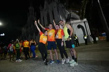 El centro histórico de la ciudad recibió con sus mejores galas a 2000 deportistas en la carrera 4.2K 