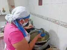 Gestora comunitaria que convierte la adversidad en solidaridad: la historia detrás del comedor comunitario de Liliana Quiroz López