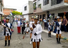 Administración Distrital, en cabeza del alcalde Eder, dialogó con la comunidad de la comuna 12