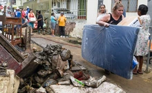 La Alcaldía de Cali responde a damnificados del 15 de mayo con ayuda humanitaria y acciones de restauración de la normalidad
