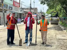 ¡Adiós, huecos! Alcaldía de Cali intensifica trabajos en el barrio El Diamante para recuperar sus calles